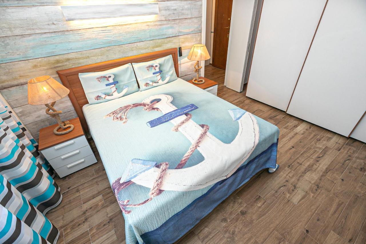 La Perla Di Sturla Appartement *